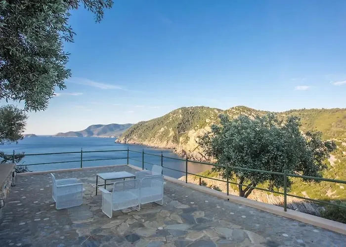 Casa Milos Aegean Villa